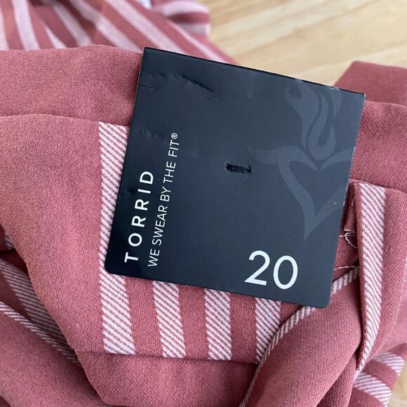 Torrid Self Tie Mid Short Stripe Dusty Rose Polyester NWT‎ Women's Size 20 - Picture 9 of 10